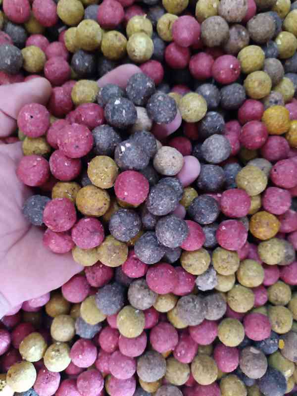 Boilies od 40 Kč 1 kg odpadové  - foto 3