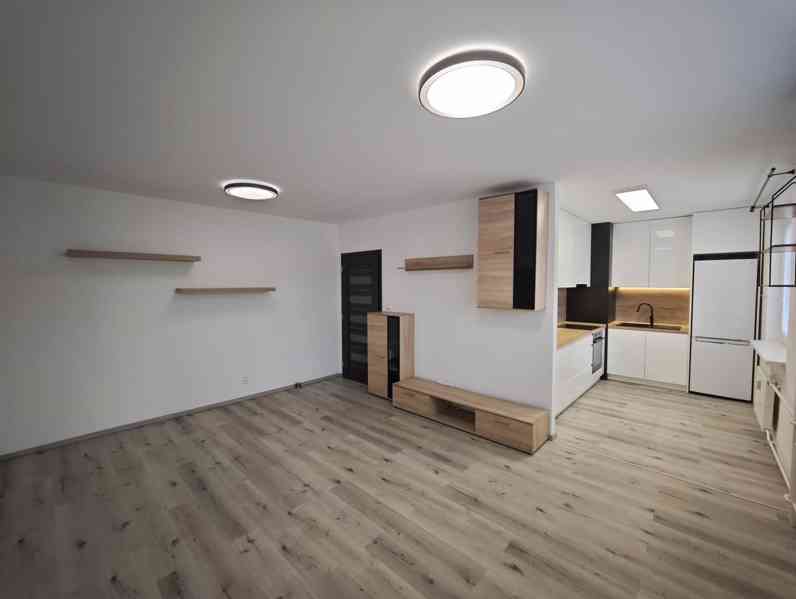 Pronájem bytu 2+kk 54 m², Hlinsko - foto 2