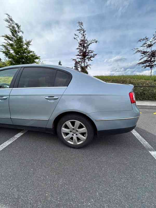 Prodám VW Passat 2, 0, FSI 4Motion Sportline 4x4 - foto 8