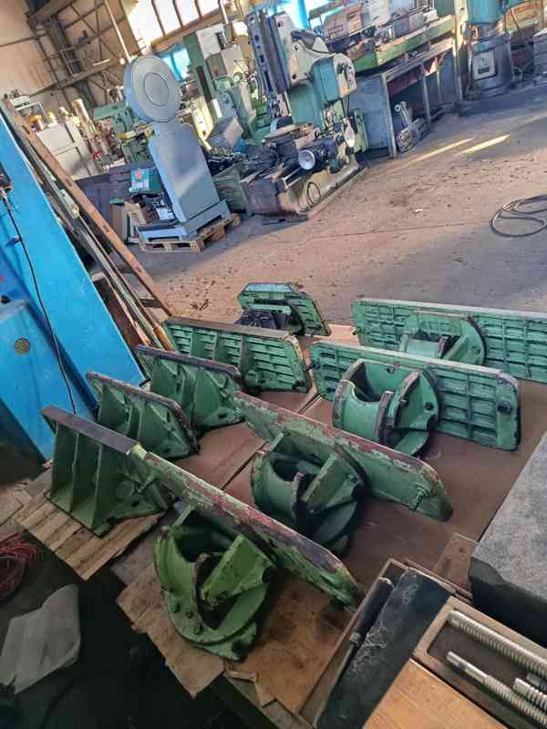 stoly k frézkám  - foto 3