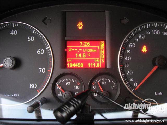 Volkswagen Touran 1.4, benzín, automat, rok 2007, navigace - foto 2