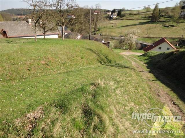 Prodej domu 5+1 s hospodářstvím Libňatov, okr. Trutnov - foto 3