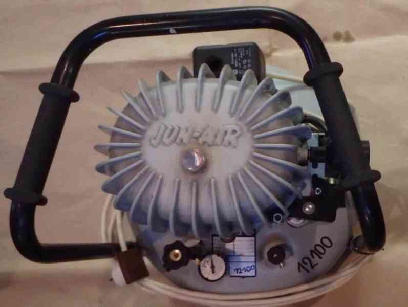 Kompresor JUN-AIR MODEL 6 (8192.) - foto 3