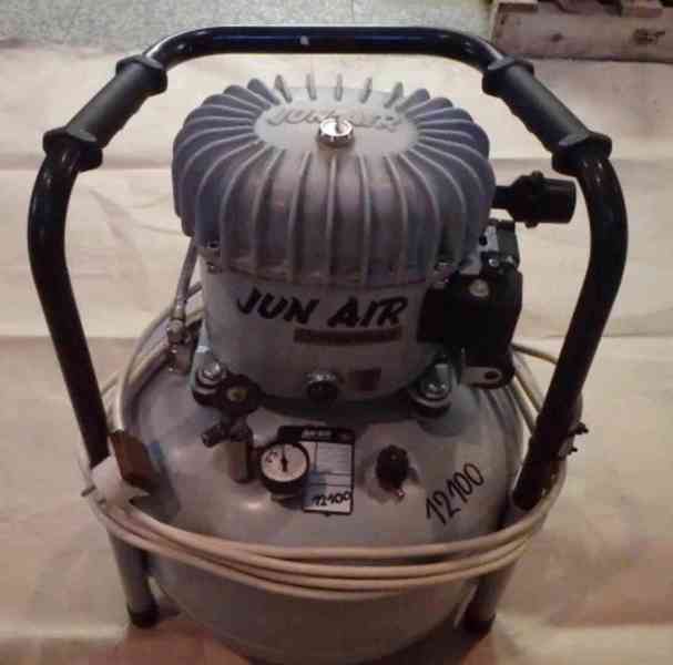 Kompresor JUN-AIR MODEL 6 (8192.) - foto 2