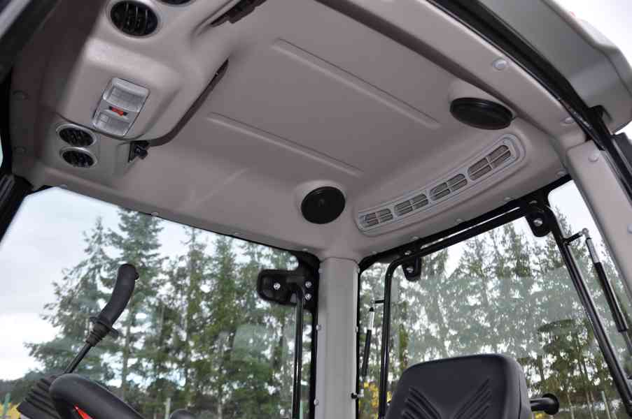 Traktor HANWO HWE 504C. Traktor 50 koni 37kW. - foto 4