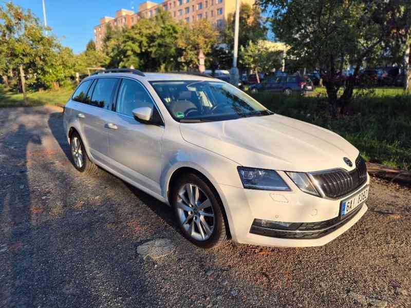 Škoda Octavia 2,0 III DSG - foto 3
