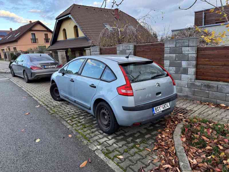 Citroën C4 1.6I 16V - foto 3