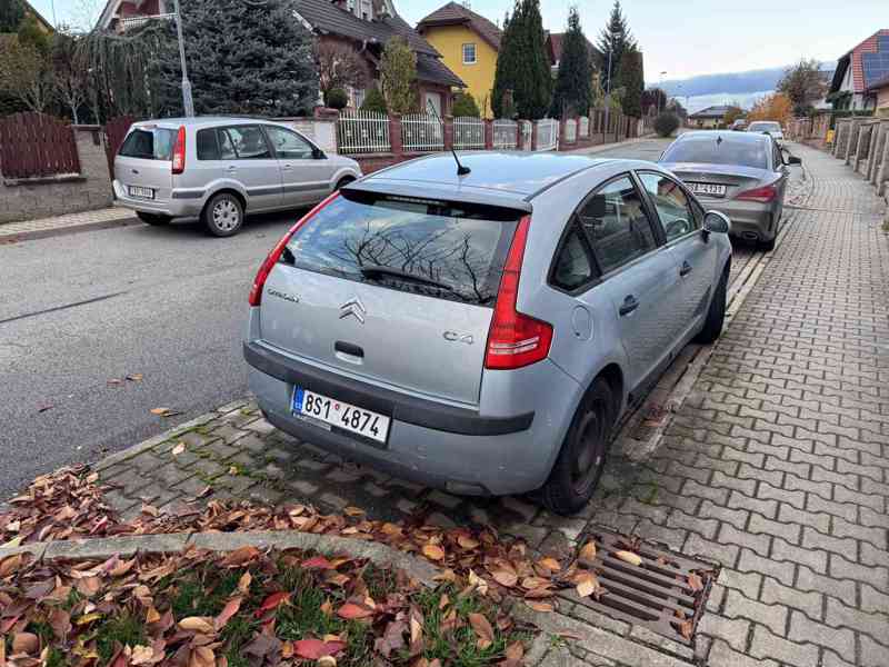 Citroën C4 1.6I 16V - foto 2