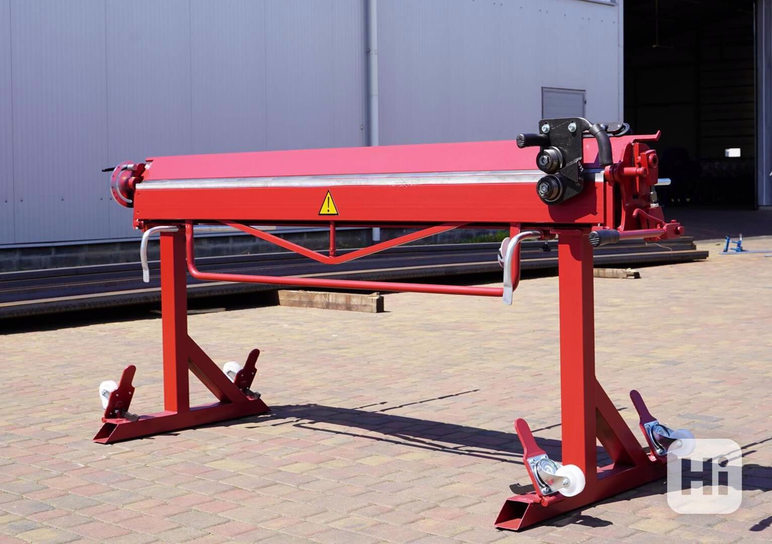 Ruční Mobilní ohýbačka plechu ZGR 2140/0,8/145° s kolečkami - foto 1