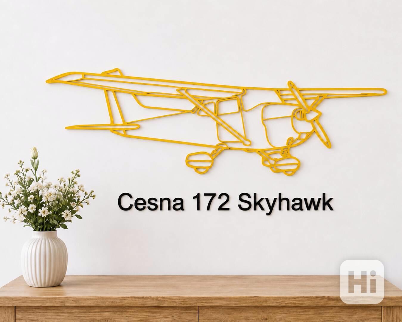 Cessna 172 Skyhawk jako originální dekorace na zeď - foto 1