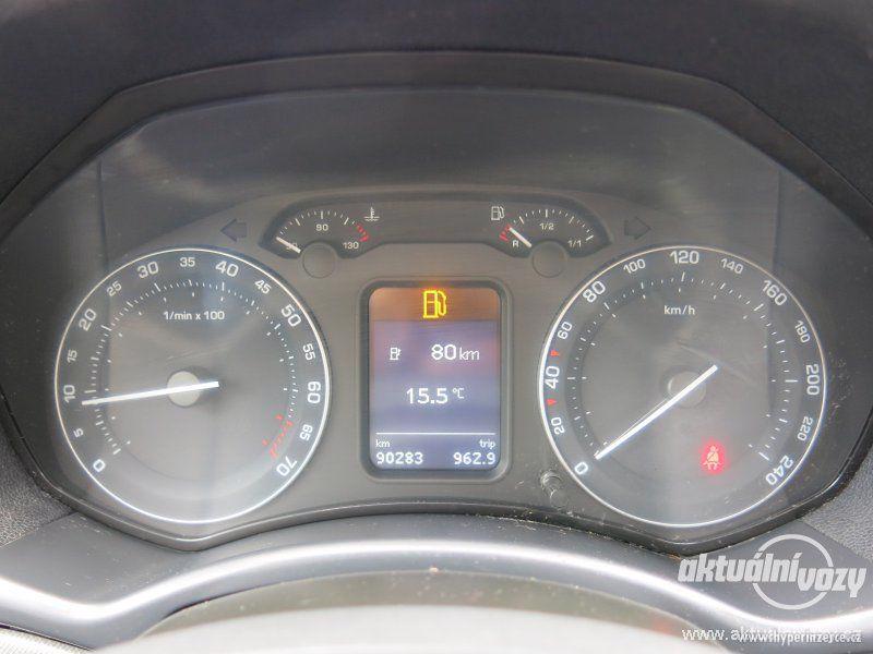 Škoda Octavia 1.6, benzín, rok 2006 - foto 19