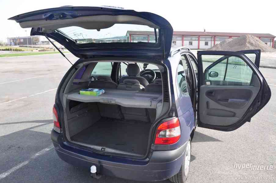 Renault Mégane Scénic 1.9 dCi - foto 11