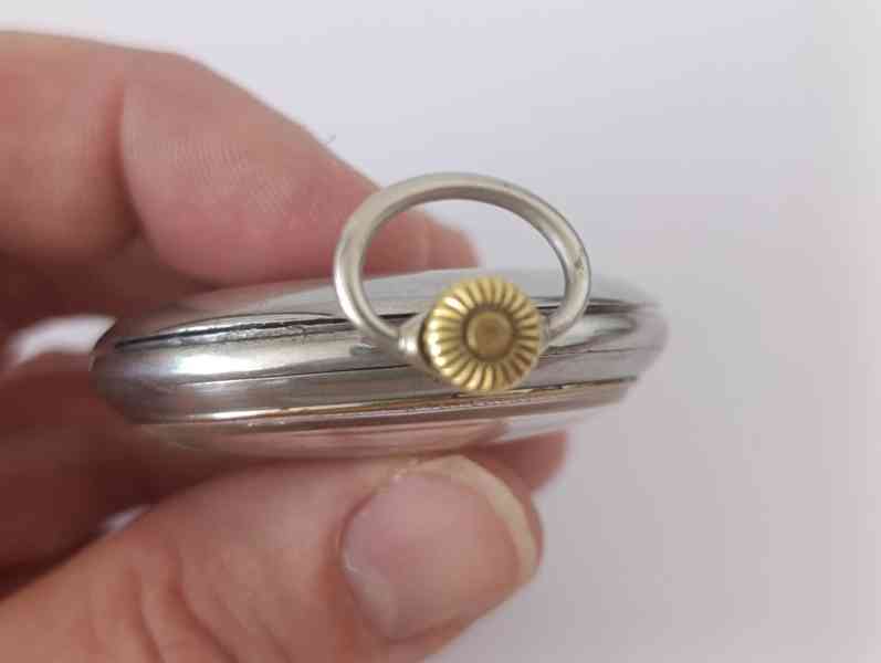 Kapesní německé hodinky JUNGHANS eroticky motiv - foto 15