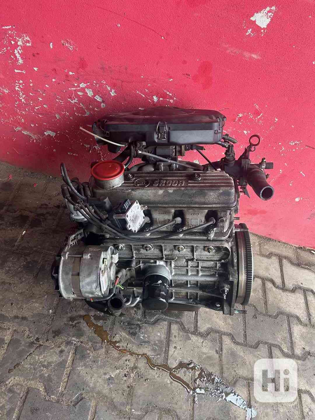 Motor 1,3 Škoda Felicia 781.136B kompletní motor - foto 1