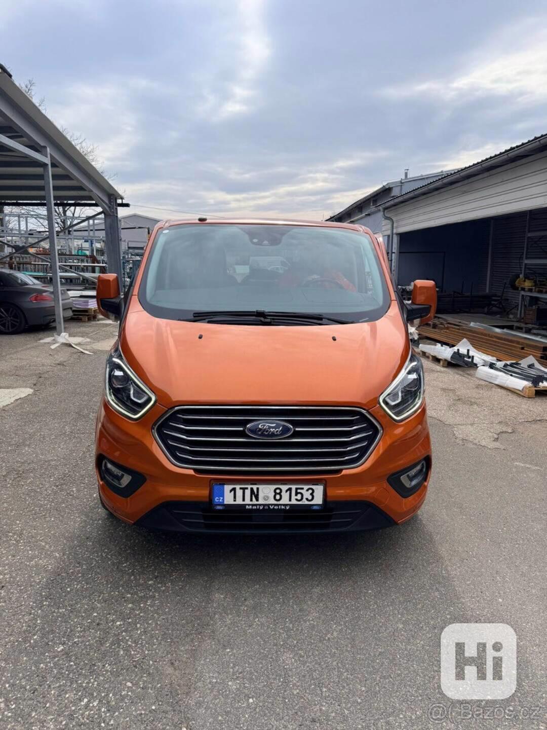 Ford Tourneo Custom Prodám automobil FORD TOURNEO - foto 1