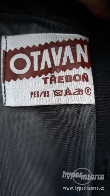Retro starý kabát Otavan Třeboň, na postavu 190cm. - foto 3