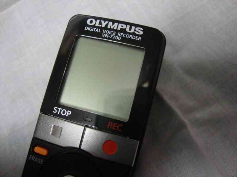 Digitální diktafon Olympus VN-7700 1x použitý jako nový top - foto 2
