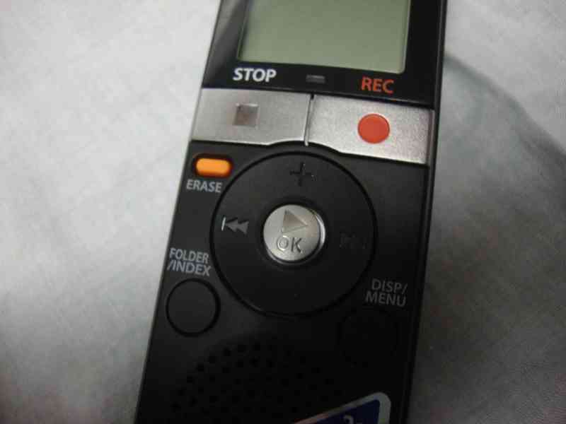 Digitální diktafon Olympus VN-7700 1x použitý jako nový top - foto 4