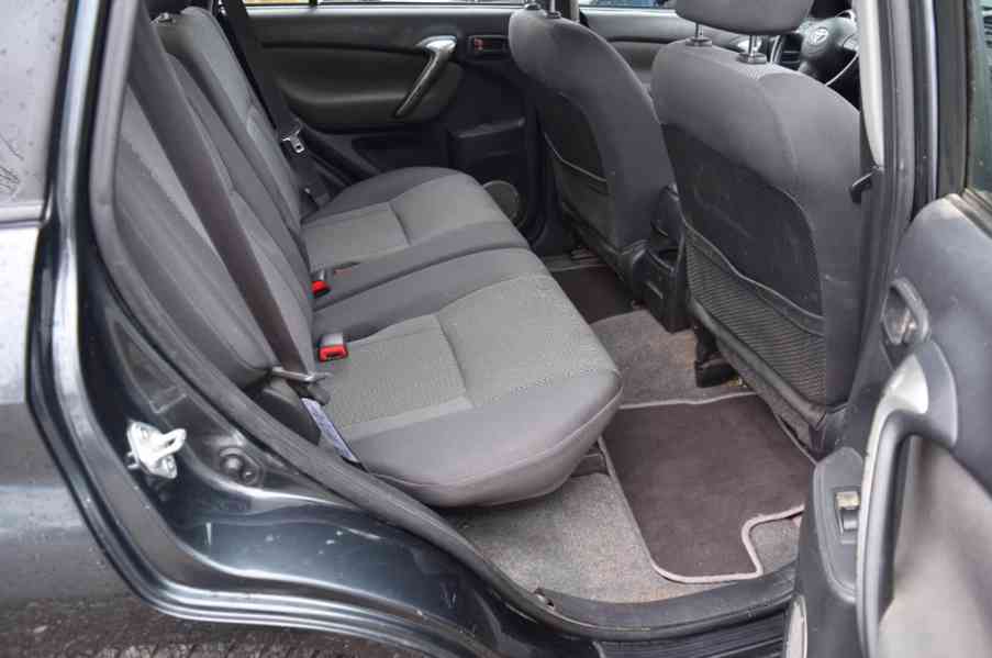 Toyota RAV 4 2.0 D-4D Edition 85kw - foto 14
