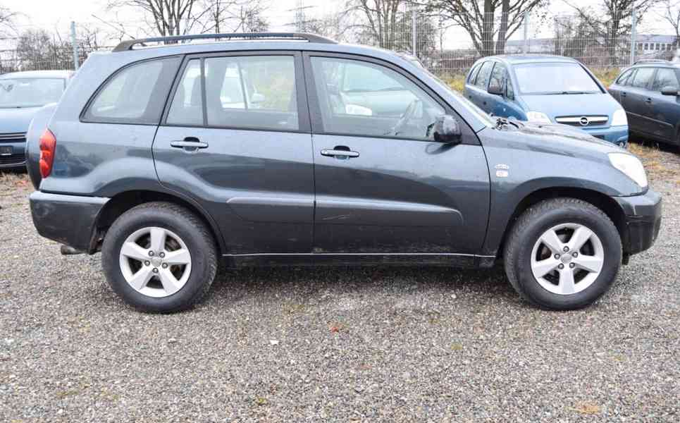 Toyota RAV 4 2.0 D-4D Edition 85kw - foto 8