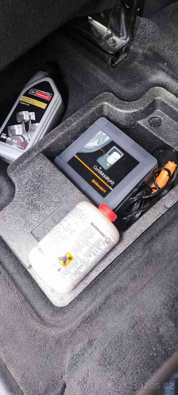 Ford Galaxy 2,0 tdc 103kw rv.09, 7.mist, 6st.m - foto 6
