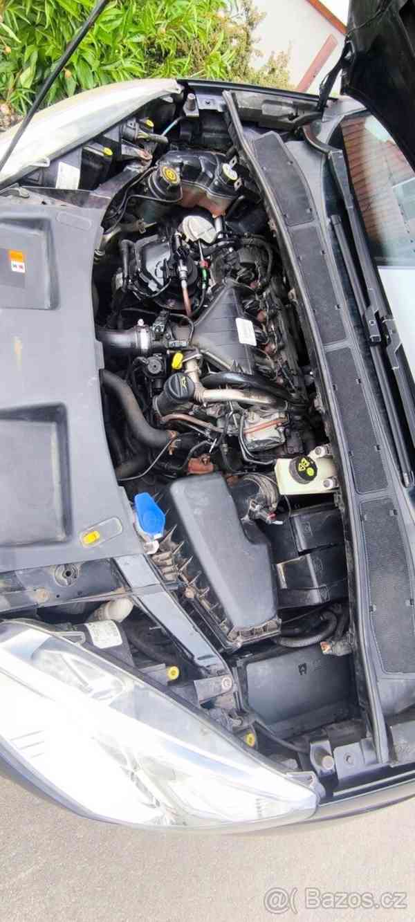 Ford Galaxy 2,0 tdc 103kw rv.09, 7.mist, 6st.m - foto 3