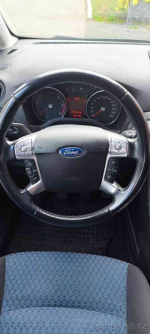 Ford Galaxy 2,0 tdc 103kw rv.09, 7.mist, 6st.m - foto 9