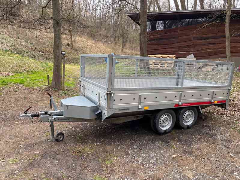 Valníkový přívěs 2 000 kg, 1,7x3,2m, nadstavba, alu nájezdy - foto 18