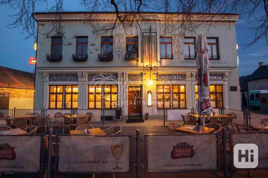 Pronájem stylové italské restaurace na náměstí v Úvalech u Prahy - foto 12