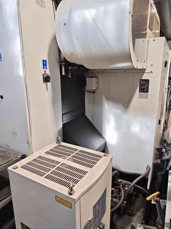 CNC obráběcí centrum MIKRON VCE 1000X PRO - foto 9