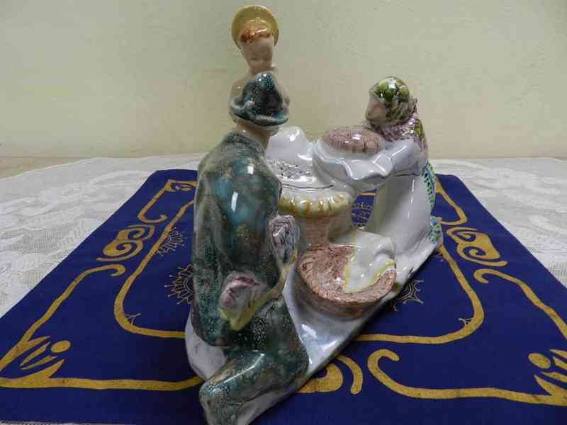 Krásné staré keramické Sousoší  Betlém Ježíšek  - foto 4