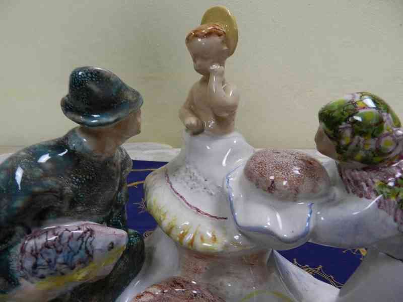 Krásné staré keramické Sousoší  Betlém Ježíšek  - foto 2