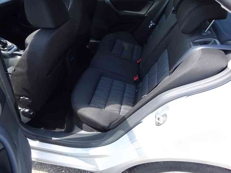 Škoda Octavia 2.0 TDI r.v.2011 (103 kw) motor cfhc - foto 13