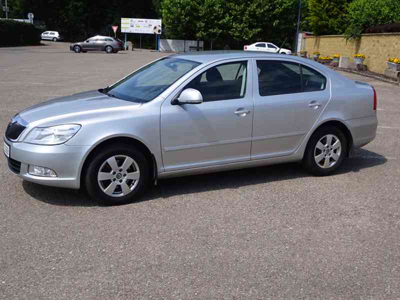 Škoda Octavia 2.0 TDI r.v.2011 (103 kw) motor cfhc - foto 3