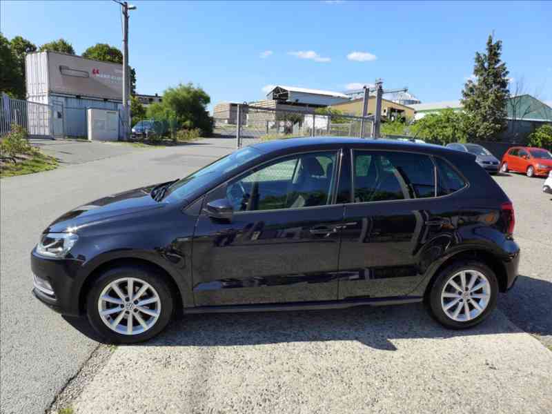 Volkswagen Polo 1,0 MPI HIGHLINE, 1.MAJITEL - foto 8