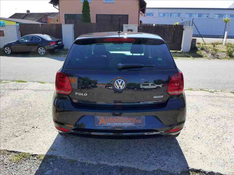 Volkswagen Polo 1,0 MPI HIGHLINE, 1.MAJITEL - foto 6
