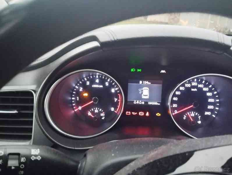 Kia Ceed 1,4   T-GDI Exclusive SW - foto 3