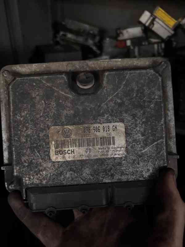 MERCEDES MODULY W221/GL-ML164/W212/W251 INFO V TEXTU - foto 9