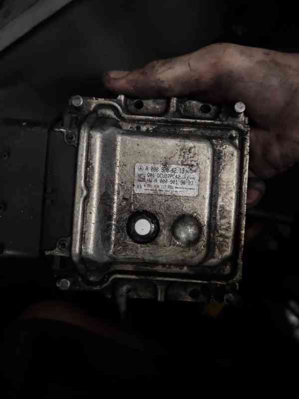 MERCEDES MODULY W221/GL-ML164/W212/W251 INFO V TEXTU - foto 19