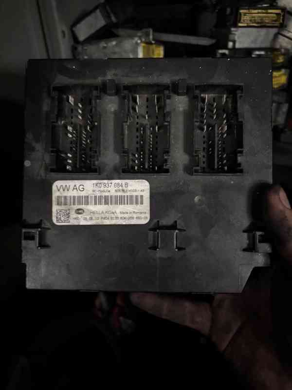 MERCEDES MODULY W221/GL-ML164/W212/W251 INFO V TEXTU - foto 15