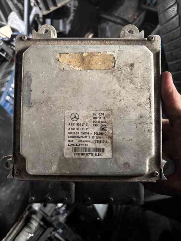 MERCEDES MODULY W221/GL-ML164/W212/W251 INFO V TEXTU - foto 62