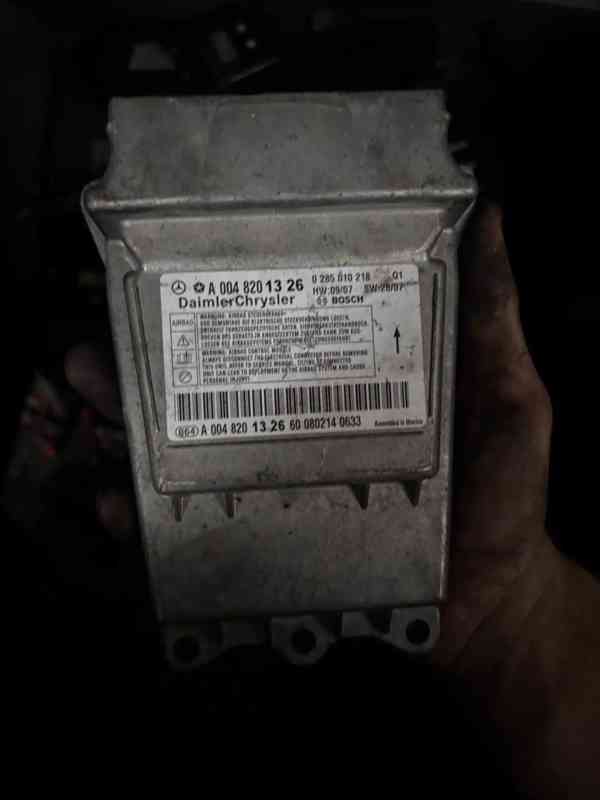 MERCEDES MODULY W221/GL-ML164/W212/W251 INFO V TEXTU - foto 14