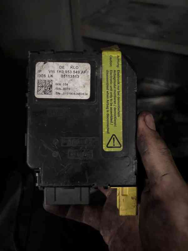 MERCEDES MODULY W221/GL-ML164/W212/W251 INFO V TEXTU - foto 30
