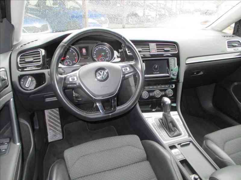 Volkswagen Golf 1,4 TSI,HIGHLINE DSG,NAVI,PANORAMA - foto 5