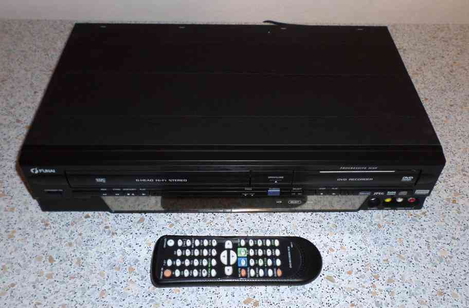 VHS-DVD rekordér Funai W4A-A4180DB - foto 4