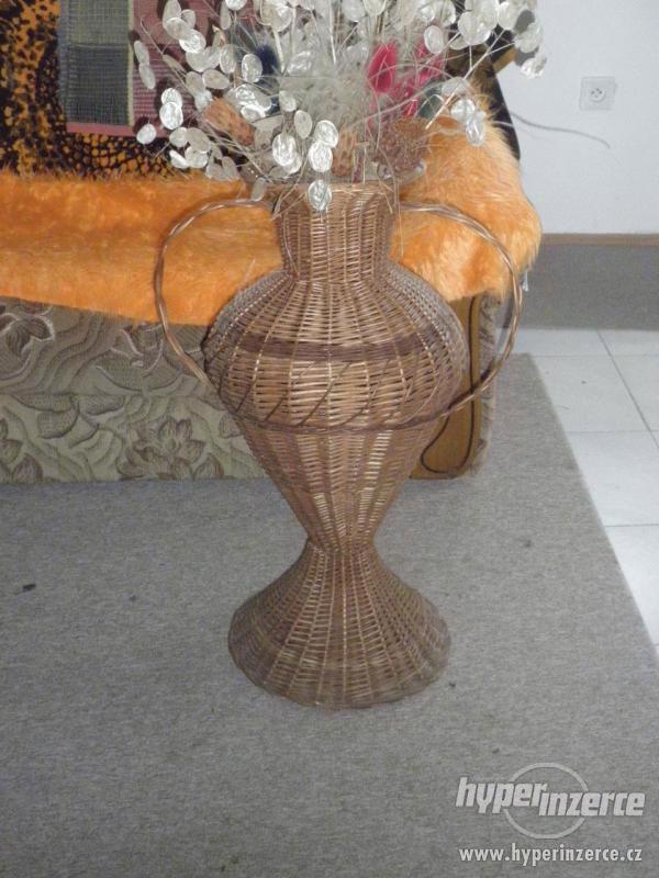 Proutěná váza - foto 1