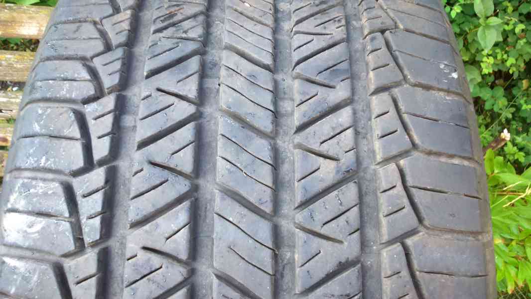 Prodám letní pneu 255/55 R18 - foto 2