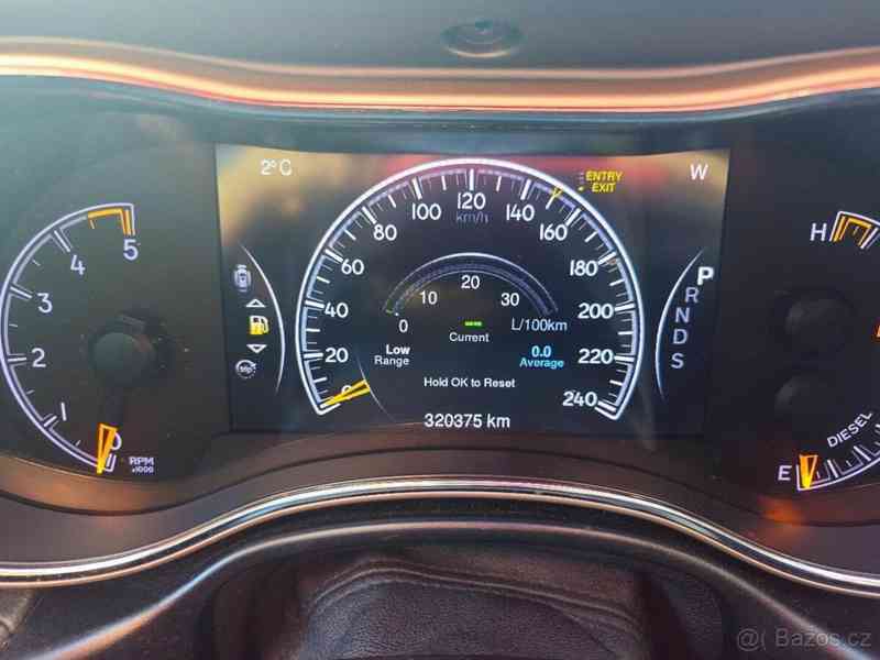 Jeep Grand Cherokee 3,0   Summit CRD - foto 6