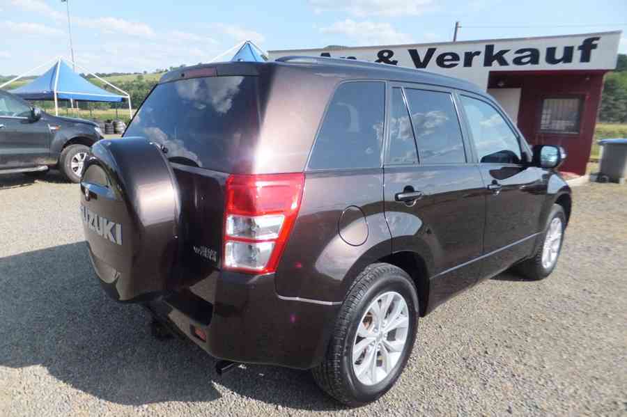 Suzuki Grand Vitara 2.4i Comfort Aut. benzín 124kw - foto 11