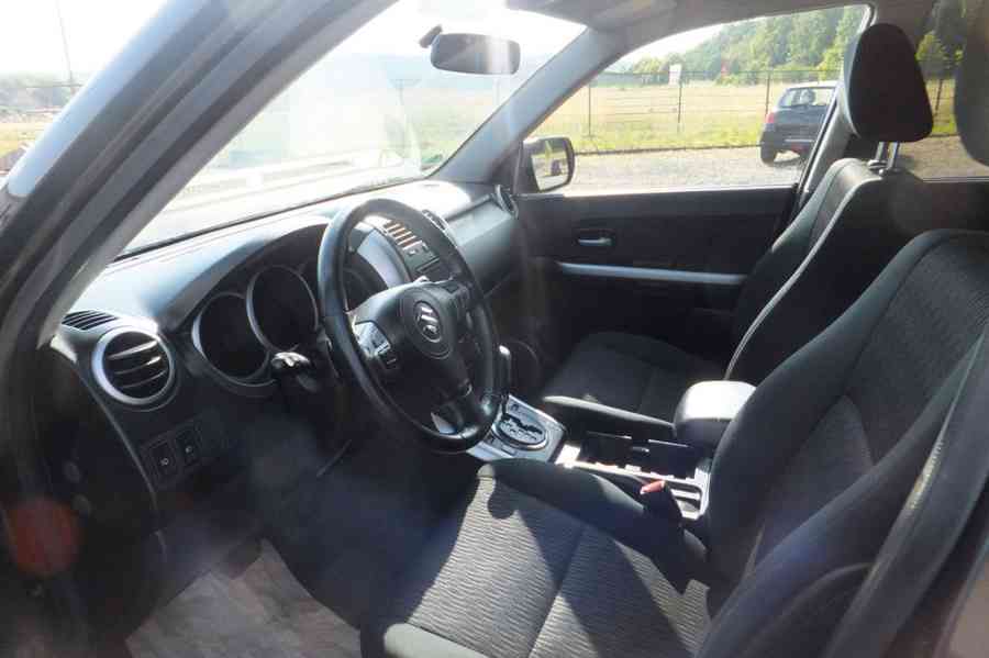 Suzuki Grand Vitara 2.4i Comfort Aut. benzín 124kw - foto 9